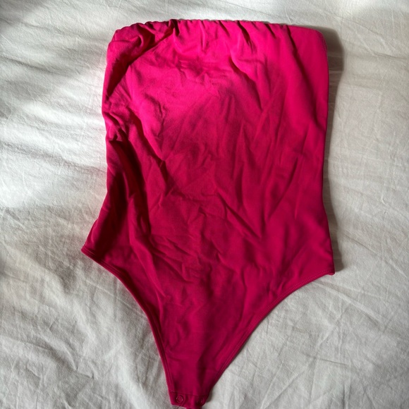 Babaton Contour tube top - Picture 1 of 2